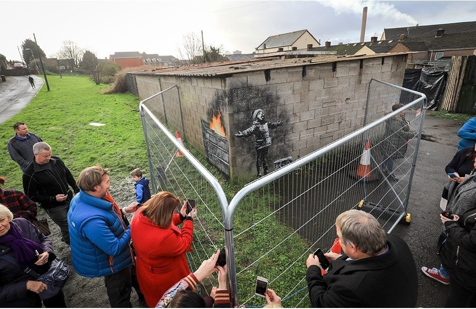 e  a  a a Banksy   a  130 000$