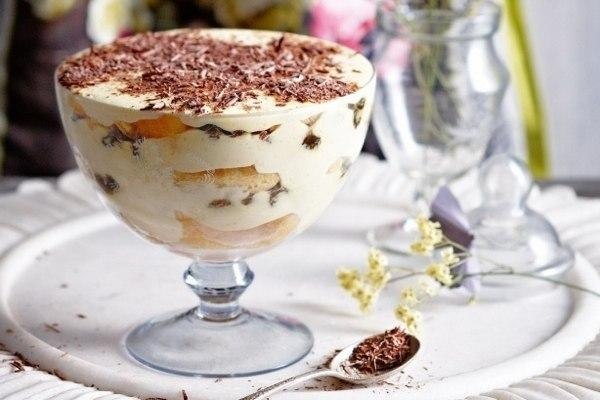 ТИРАМИСУ: БЫСТРО И ВКУСНО.ИНГРЕДИЕНТЫ: 200 гр. любого песочного печенья 200 гр. нежирного творога ...
