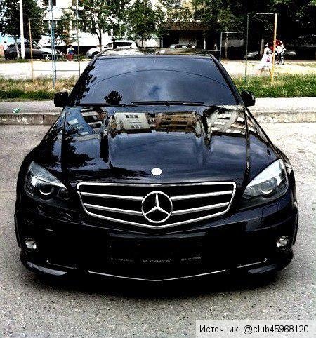 Mercedes-Benz C63 AMG
