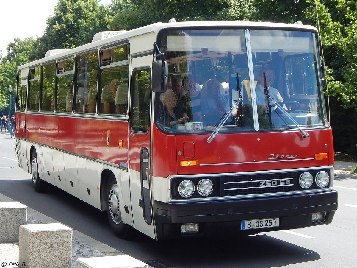 ikarus 250