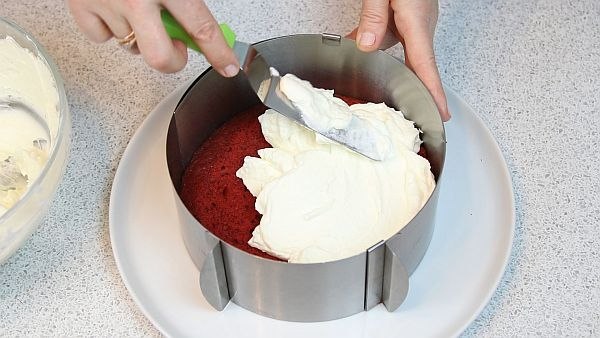    (Red Velvet Cake).   :    2  3  20 ... - 6