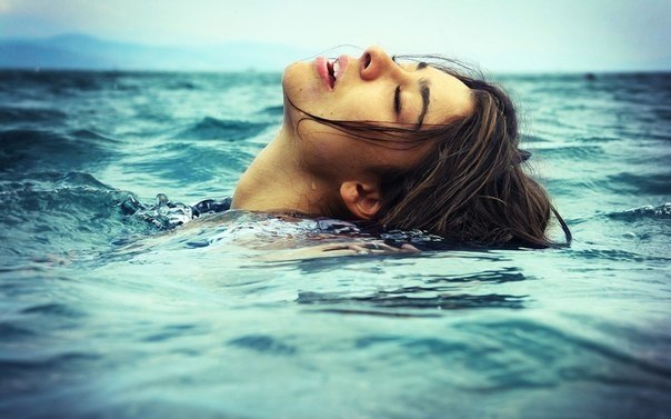 Я поняла, - ты не хотел мне зла... ты даже был предельно честен где - то, ты просто оказался из ...
