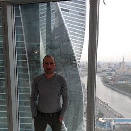 ARMAN-ARMANI, 45 , 