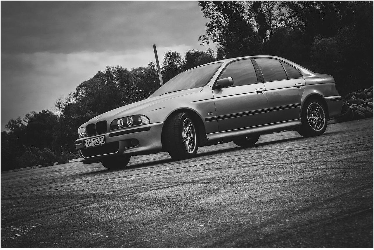 BMW (e39) - 4