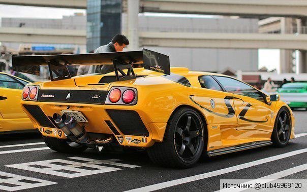 Lamborghini Diablo SV