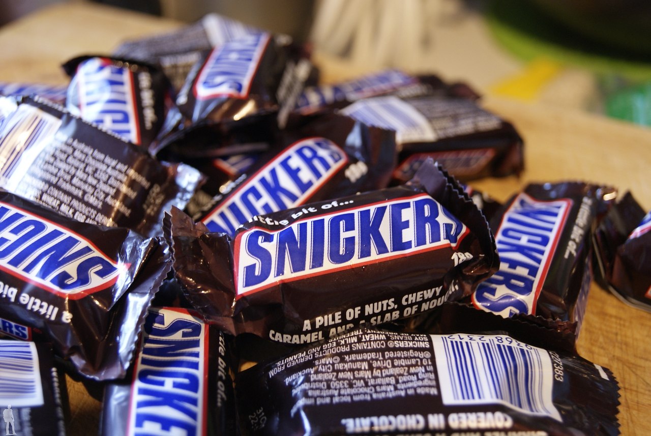      Snickers   1992   ,   ...