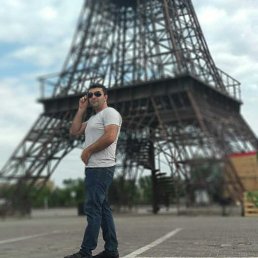 Roman, ����, 37 ���