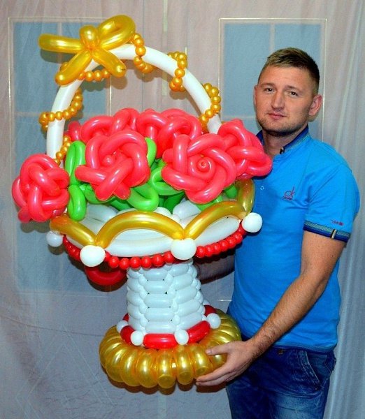 Удивительная красота из воздушных шариков