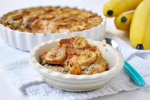 Овсяная запеканка с медом и бананами.ИНГРЕДИЕНТЫ:овсяные хлопья 2 стаканамолоко 2 стаканабананы 2 ...