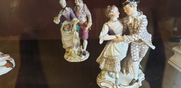 Теперь повешу произведения искусств из Капиталийских музеев. Сегодня тоже там был. Ребята, а какая ... - 44