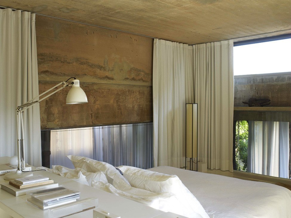      Ricardo Bofill.    , ... - 8