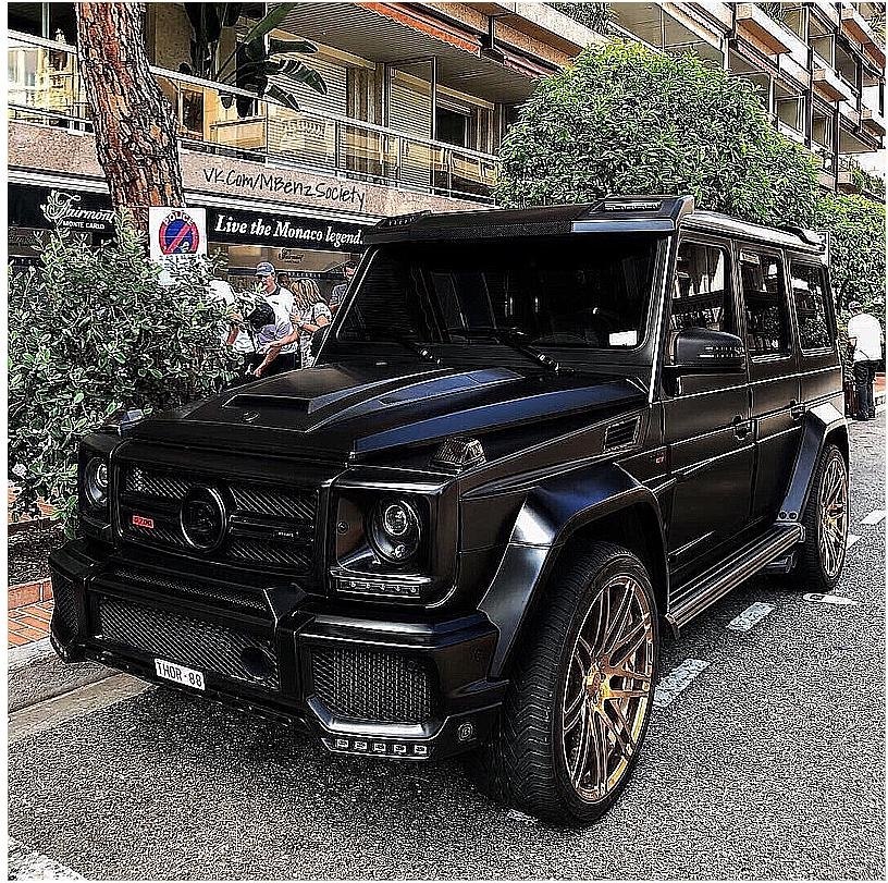 BRABUS G700