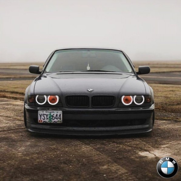 BMW 7 Sris E38