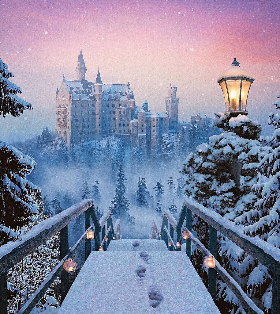 Страна зимней сказки. Зимняя сказка. Зимний замок. Сказочная зима. Сказочные зимние пейзажи.