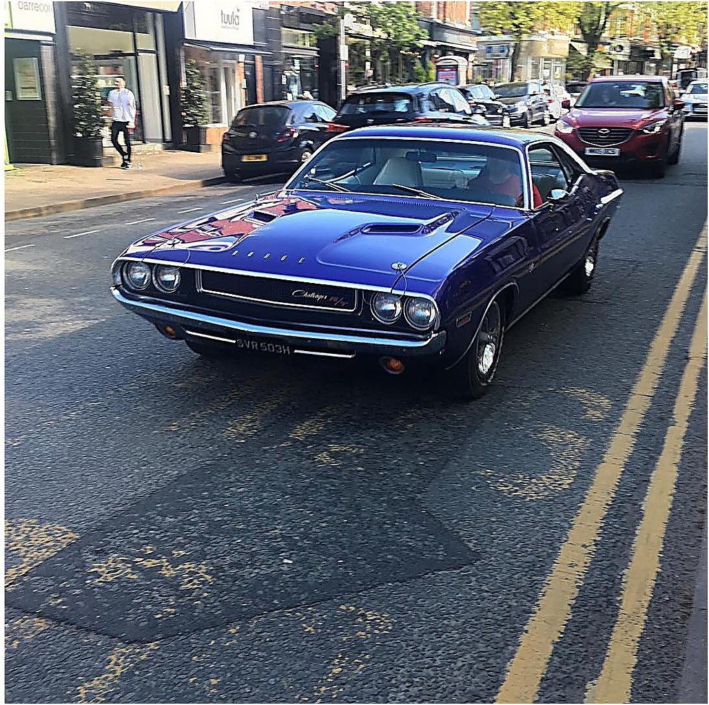 Dodge Challenger
