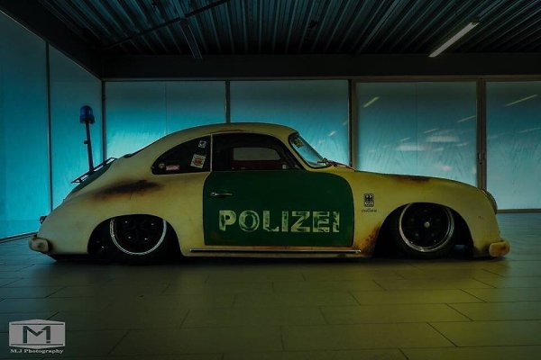 #Porsche@autocult - 4