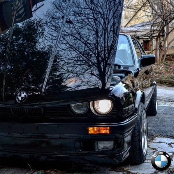 BMW 3 Seris E30