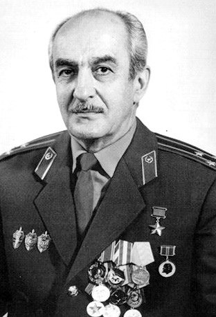 Геворг Вартанян — советский и армянский разведчик, Герой Советского Союза. 95 лет со дня рождения. ...
