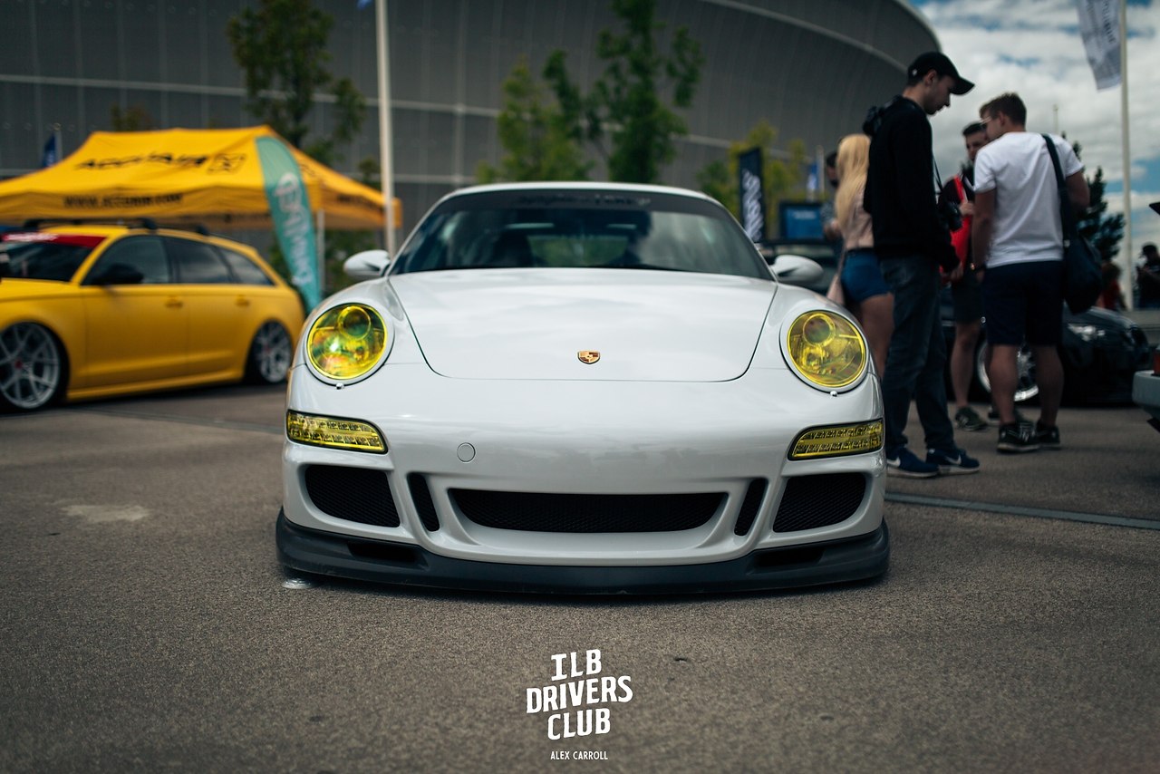 #Porsche@autocult - 2