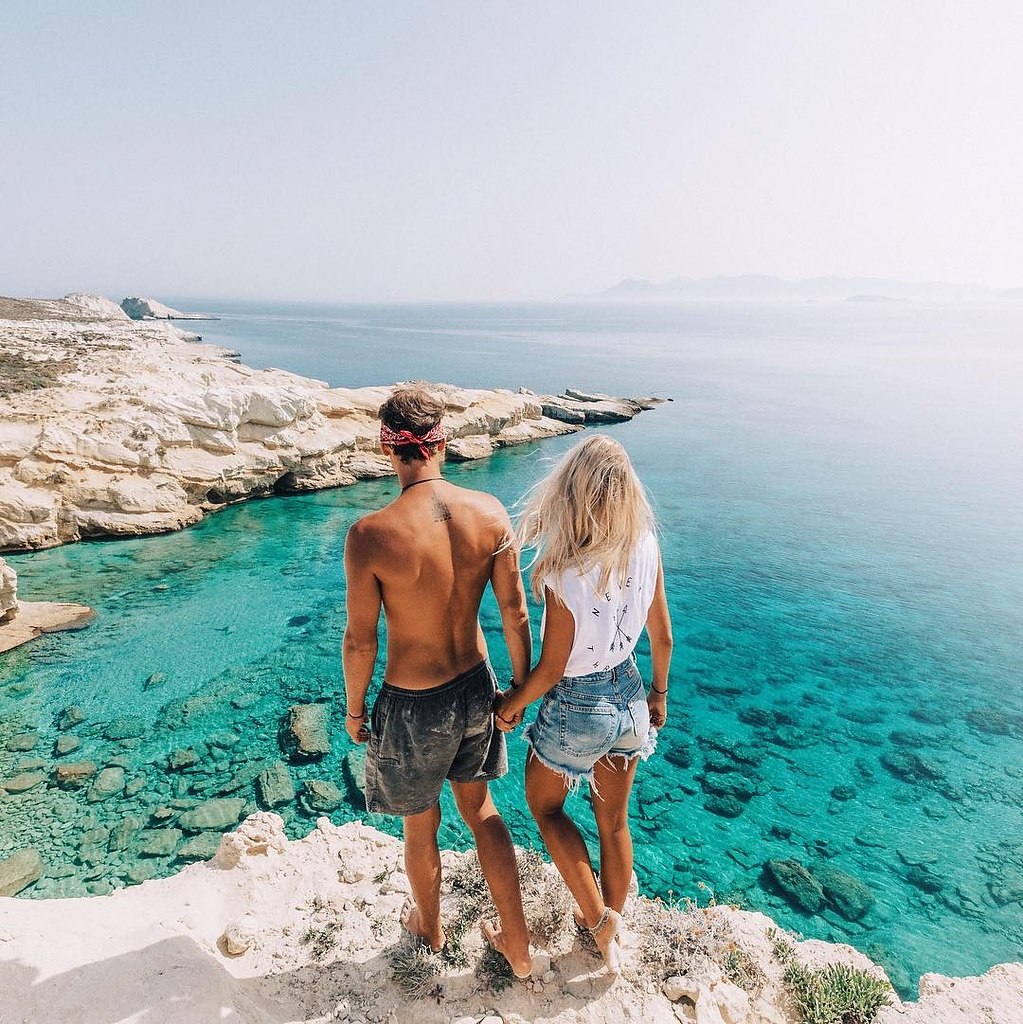 Поехали с мужем на море. Кипр Travel. Путешествие на море. Путешествие на Кипр. Пара на отдыхе.