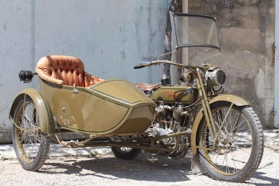   Harley Davidson  1919.