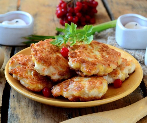 Шницели с сыром. Минимум затрат. Просто пища богов! Ингредиенты: -Куриная грудка — 1 шт. -Сыр ...