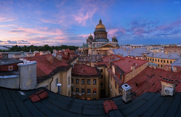 Крыши Петербурга. Крыши Петербурга — это особая романтика, за последние годы они прочно утвердились ...