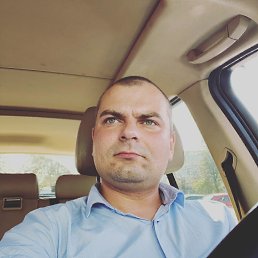 aleksej, 36, 