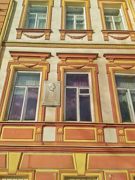 Готовы получить ответ? . 19 век ,шутка ли . Сейчас ее Спектаклей не видело уже несколько поколений.и ... - 3