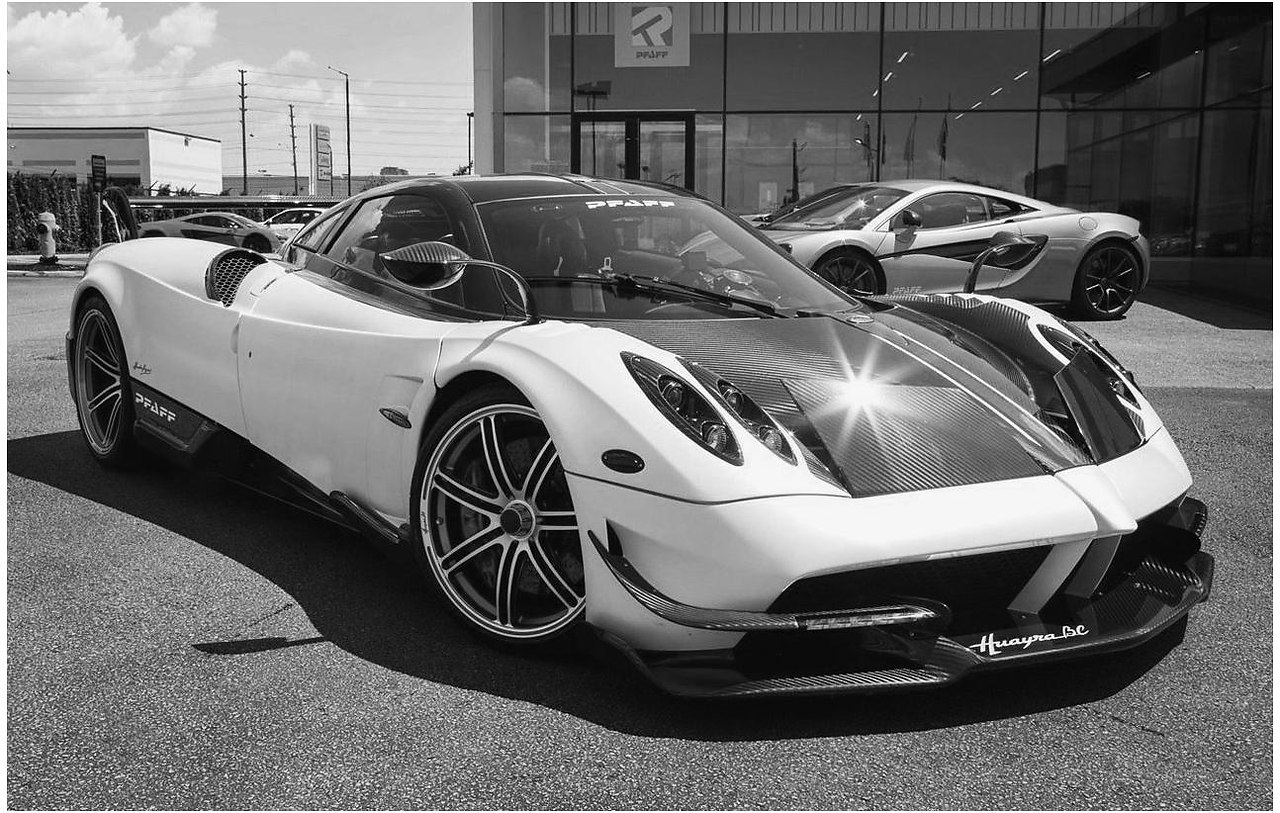 Pagani Huayra BC. : 370 /   100 /: 2.7  : V12 - 6.0 . ...