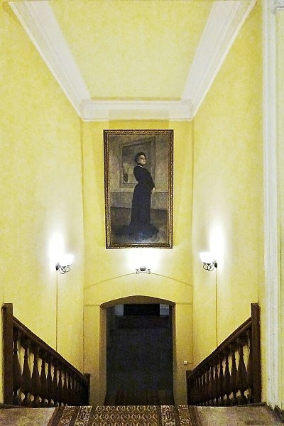 Готовы получить ответ? . 19 век ,шутка ли . Сейчас ее Спектаклей не видело уже несколько поколений.и ... - 6