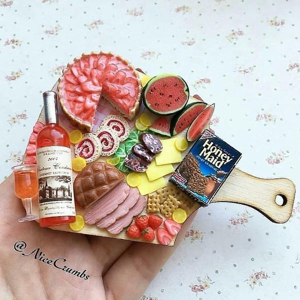 Миниатюрные нарезки — словно настоящие! Респект мастеру. Автор: nicecrumbs (instagram) #креатив@bon - 3