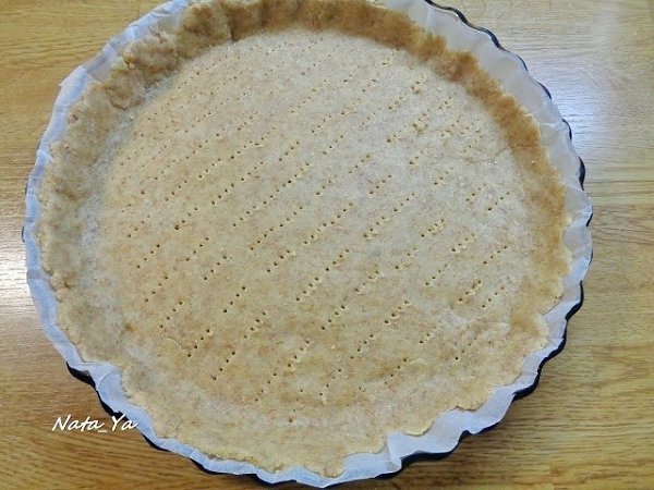 ПИРОГ С ЛИСИЧКАМИ.ИнгредиентыТЕСТО:мука пшенично-ржаная – 200 гр.желтки – 2 шт.масло сливочное – 100 ... - 6