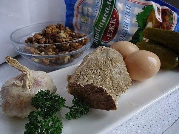 КУБИТЕ. Одно из самых вкусный блюд греческой кухни! 1) слоеное тесто. 2) курица. Курицу порезать на ... - 2