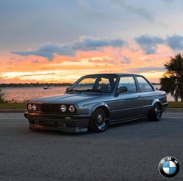 BMW 3 Sris E30