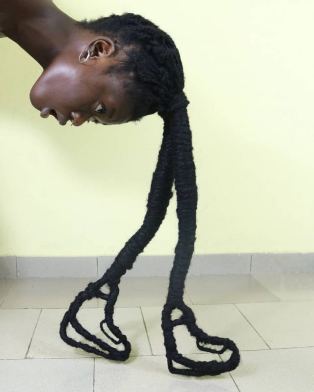 Mooa oa ooo o e a (Laetitia Ky) oe oee oo  ...