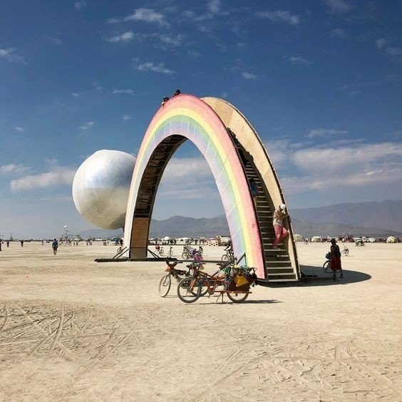 Burning Man  e  e eca ccc  aaoo caoae, oo eeoo ... - 9