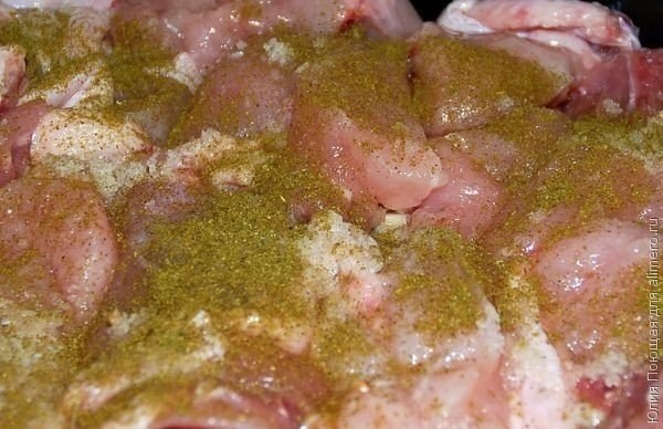 Курица, запеченная с гречкой .Крупа пропитывается соком мяса, получается гречневая каша ... - 4