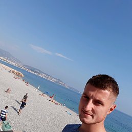 ������, ����, 32 ����