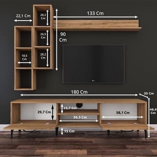     e,   o  TV