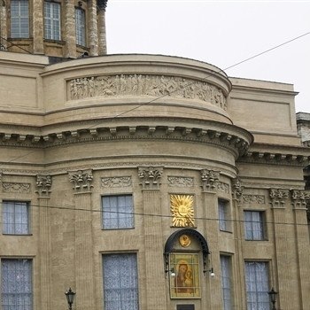 Леса с восточного фасада Казанского собора снимут на следующей неделе.Реставрация со стороны канала ...