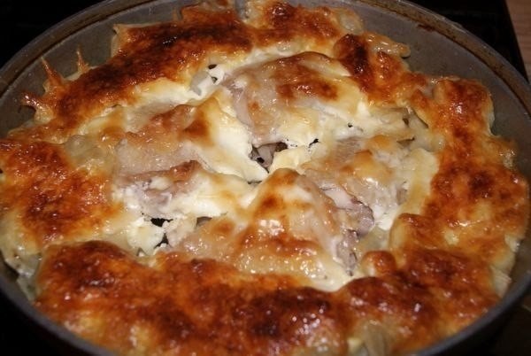 Куриные бедра в картофельном кольце.Готовить это блюдо легко и быстро. Но его прелесть не в этом. И ... - 6