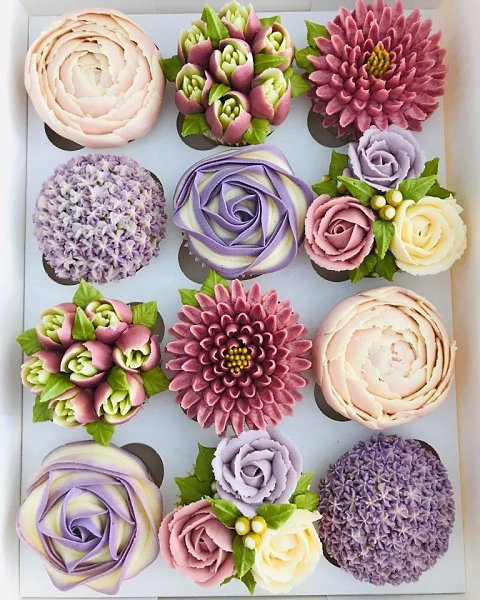 Дарите девушкам цветы.Автор: kerrys_bouqcakes (instagram)#креатив@bon - 4