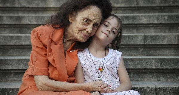 Эта женщина стала мамой в 67 лет! Как Вам такое решение ? - 3