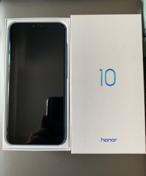 �������� �������� Honor 10 ��������� �� �������! ���������: https://vk.cc/9JemVh