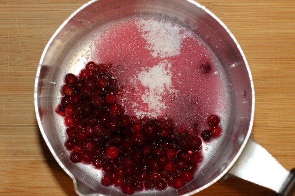 Шведские фрикадельки.Ингредиенты:Фарш мясной (свинина+говядина) — 400 гЛук репчатый — 1 шт.Молоко — ... - 4