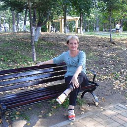 Марина, 64, Хабаровск