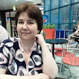 Ирина, 54, Санкт-Петербург