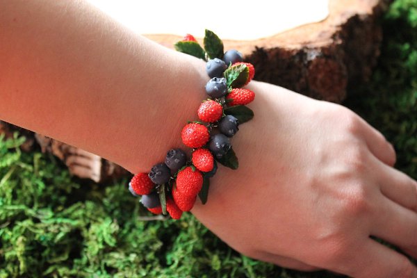 #украшение@fan_handmade.Лесной микс из черники и земляники