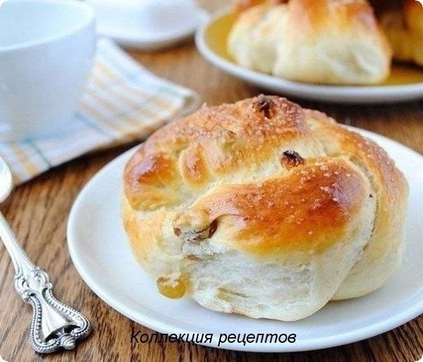 ПРЯНЫЕ БУЛОЧКИ С ИЗЮМОМ.Ингредиенты на 10-11 булочек:- 100 мл теплого молока- 100 мл теплого кефира- ...